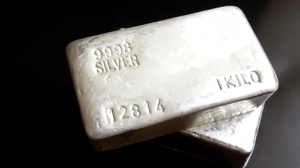 Hyderabad silver price at ₹307 per gram as bullion demand strengthens
