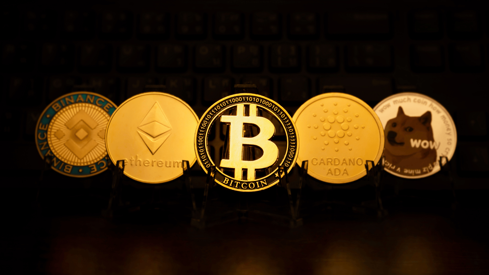 Analysts present mixed Bitcoin price forecasts for 2026 amid varied market signals