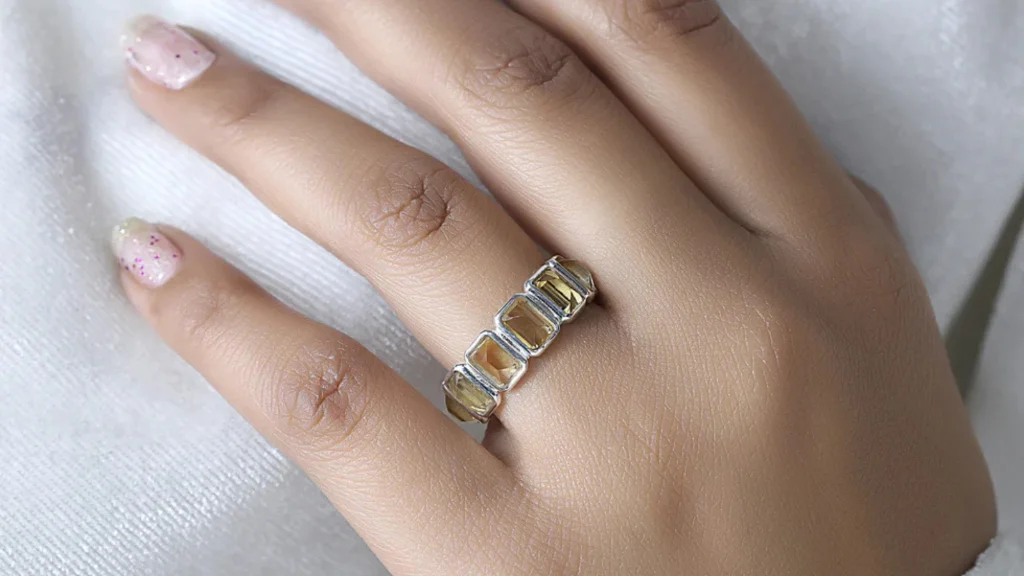 Patna silver market reflects steady prices and traditional demand