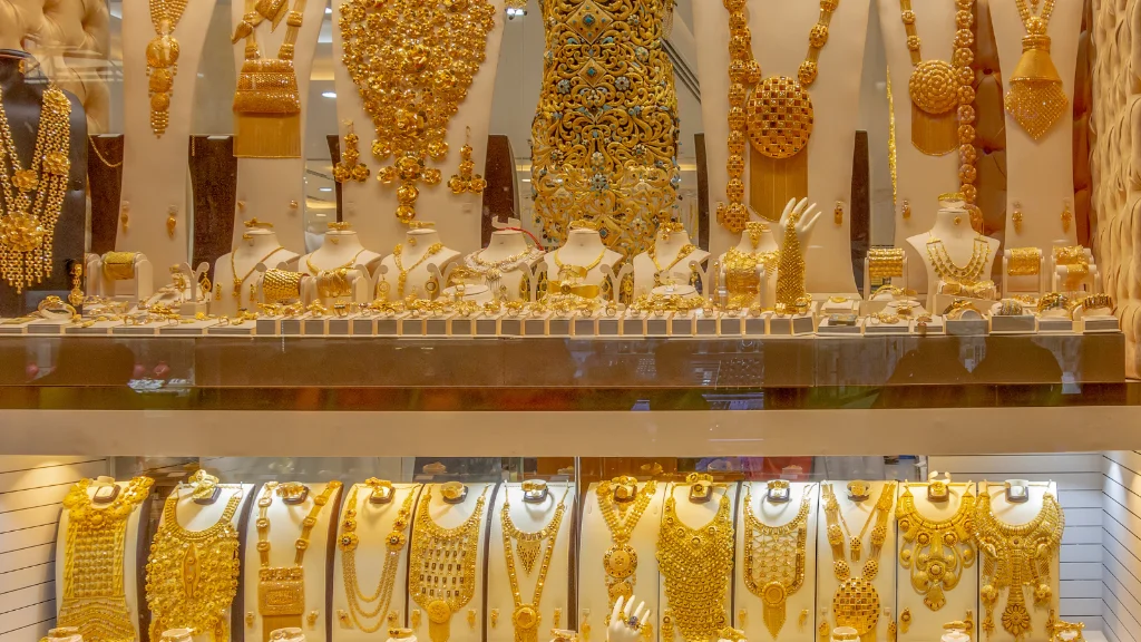 Chennai gold prices maintain steady trend amid consistent buying demand