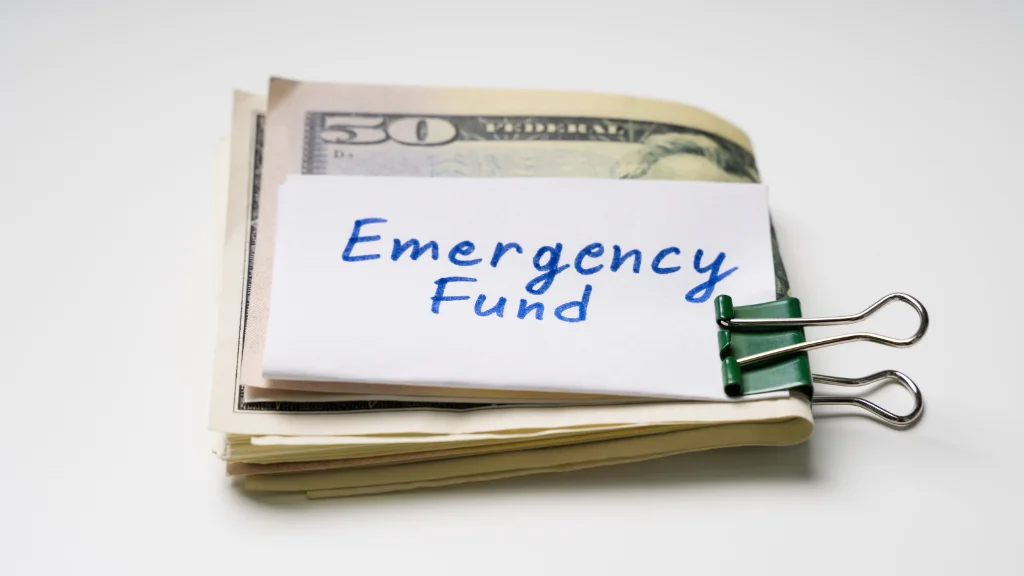 Emergency fund planning in India based on monthly expenses and financial risk level.