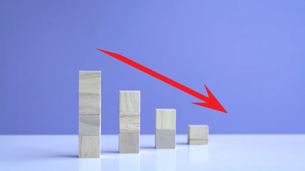 Silver Declines ₹100 Per Kg Day-on-Day in India