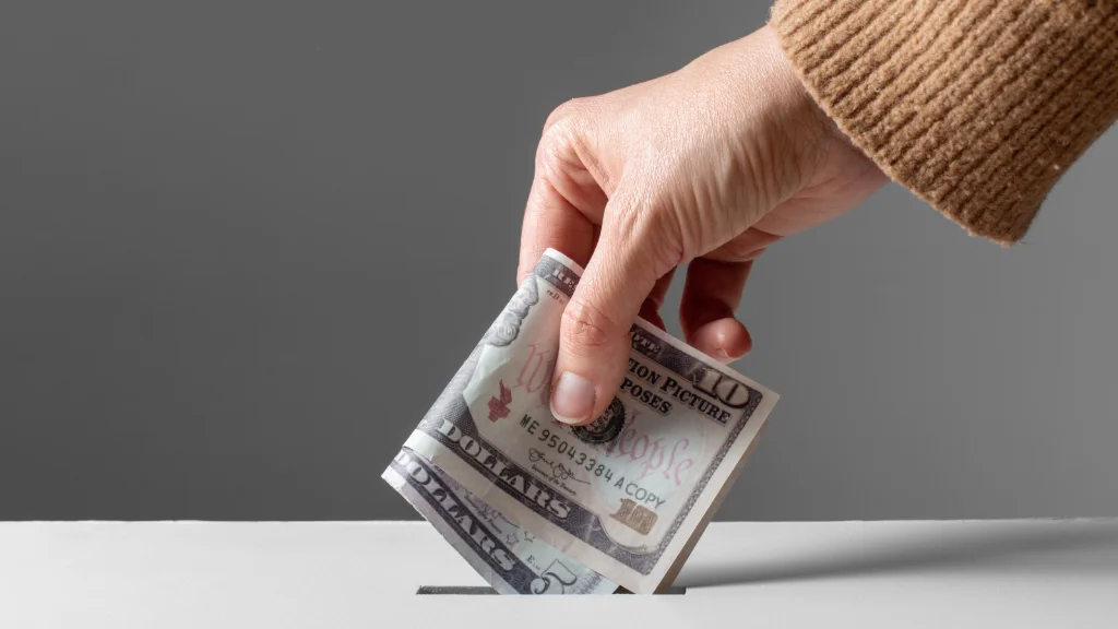 Who can apply for Loan Against Mutual Funds