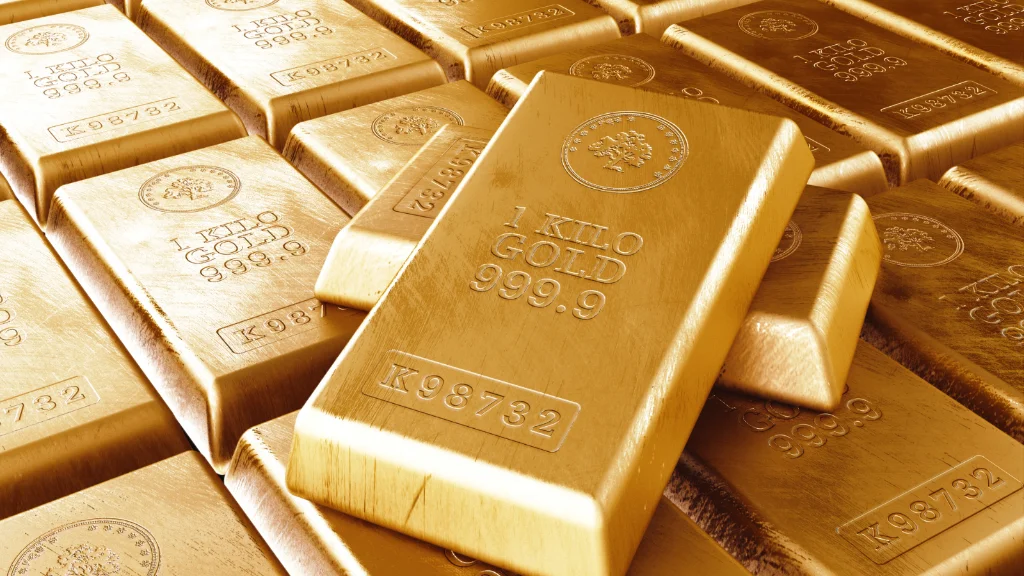 Delhi gold prices gain momentum amid equity market weakness