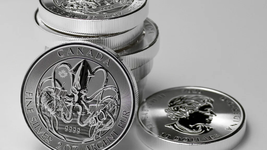 Silver prices steady in Chandigarh at ₹300 per gram today