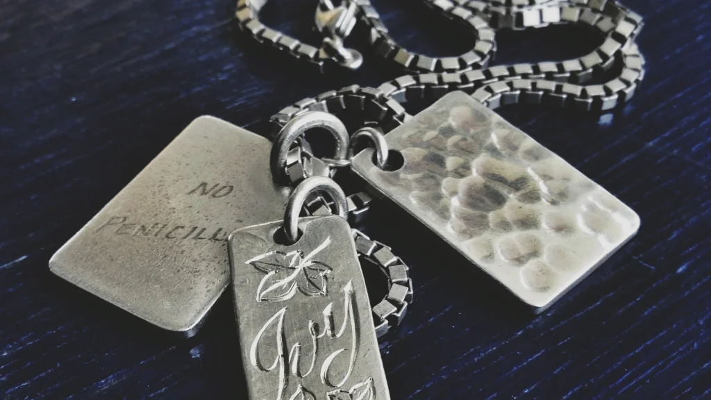 Silver prices in Visakhapatnam rise to ₹260 per gram amid steady demand