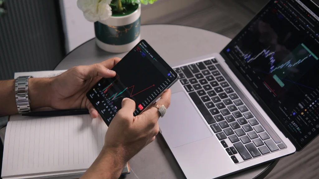 Sensex drops 800 points, Nifty slips below 25,650 amid broad selloff