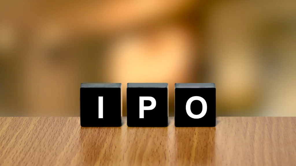 Stock market volatility on IPO listing day highlighting price discovery dynamics
