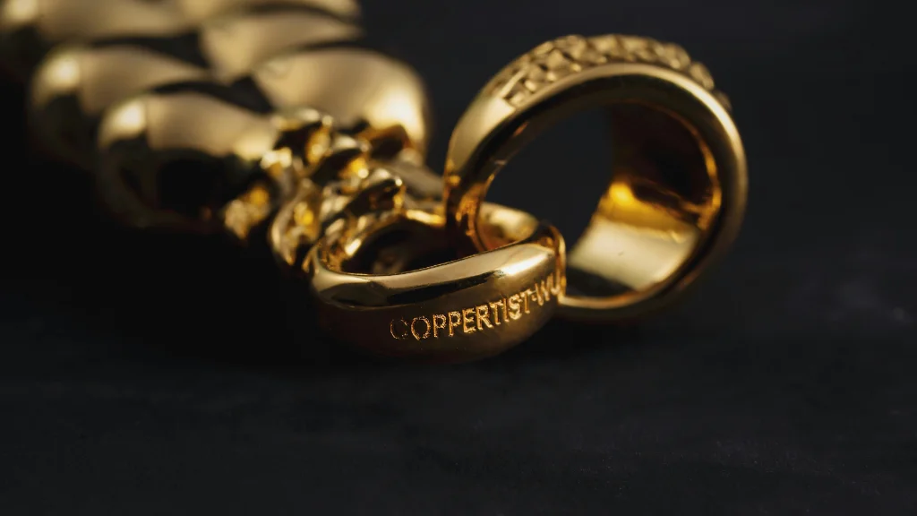 Gold Prices in Delhi Today: 24K at ₹15,855 Per Gram