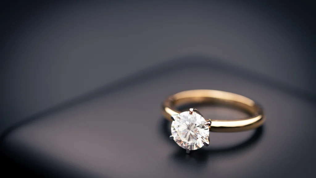 Gold Prices in Hyderabad Track Global Cues and Investor Interest