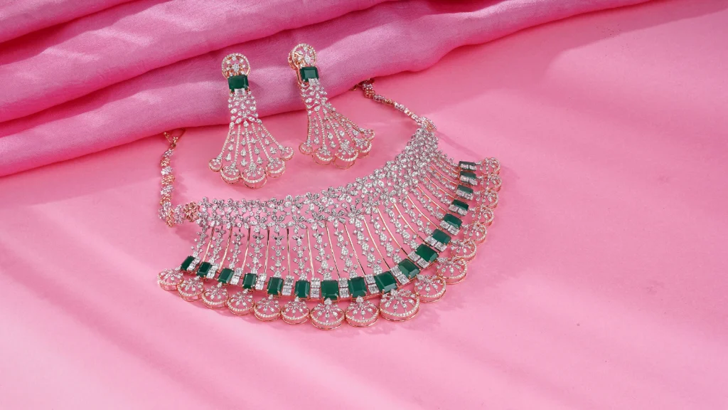 Silver prices steady in Chennai at ₹300 per gram today