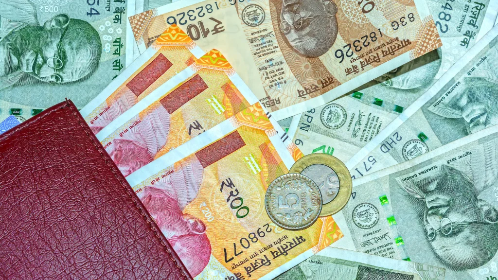 A simple ₹5,000/month silver investing plan using ETFs/funds and digital silver for flexibility.