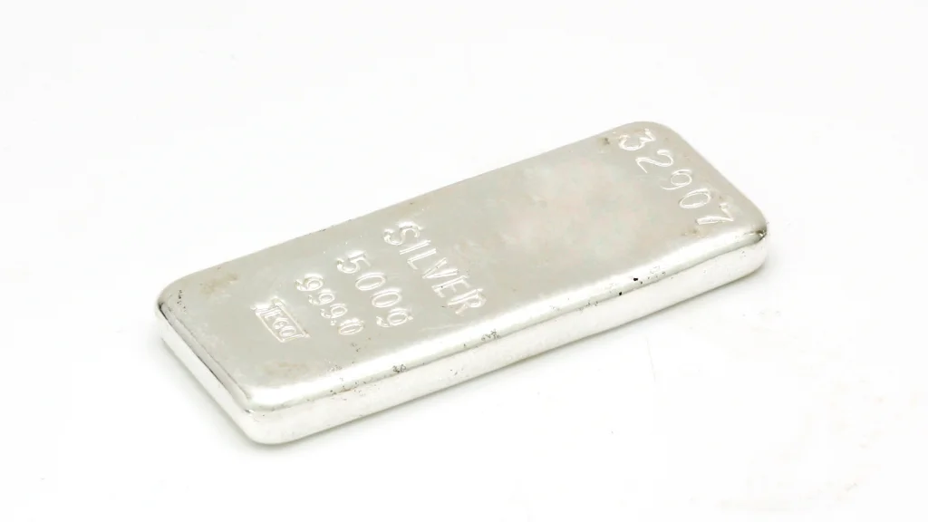 Top Metro Cities Quote Silver at ₹2,800 per 10 Grams