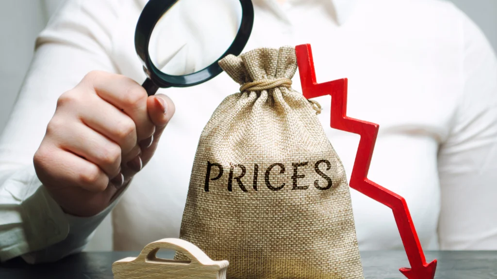 Silver Prices Down Over 3% in Early March Trend