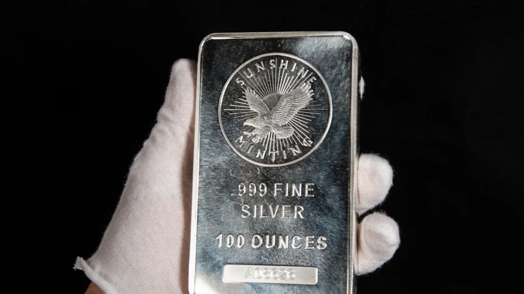 Silver Gains ₹100 Per Kg After Strong 10-Day Rally